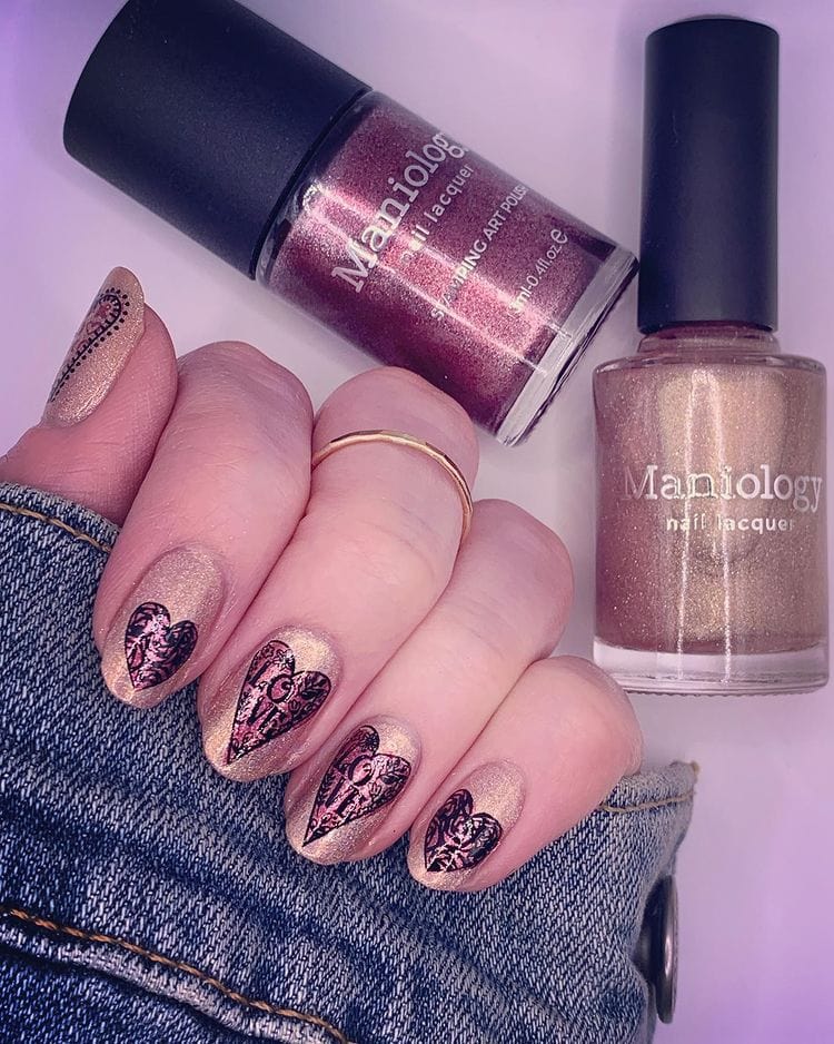 Bleeding Hearts (m272) - Nail Stamping Plate