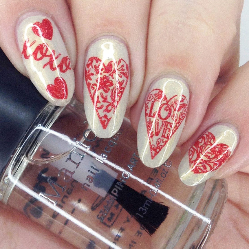 Bleeding Hearts (m272) - Nail Stamping Plate