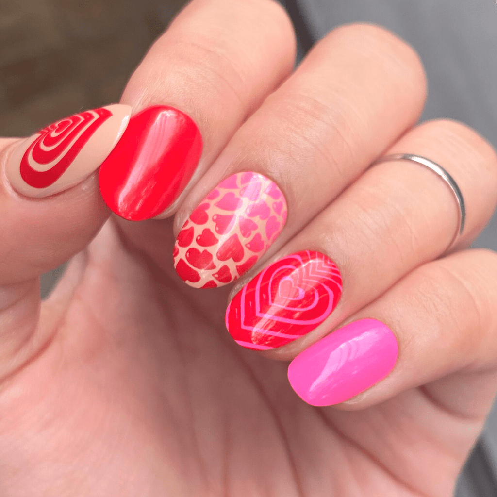  Maniology Best in Show Dog-Themed Nail Stamping