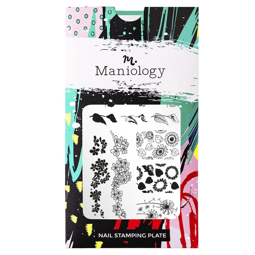 A nail stamping plate featuring layered floral patterns by Maniology (m094).