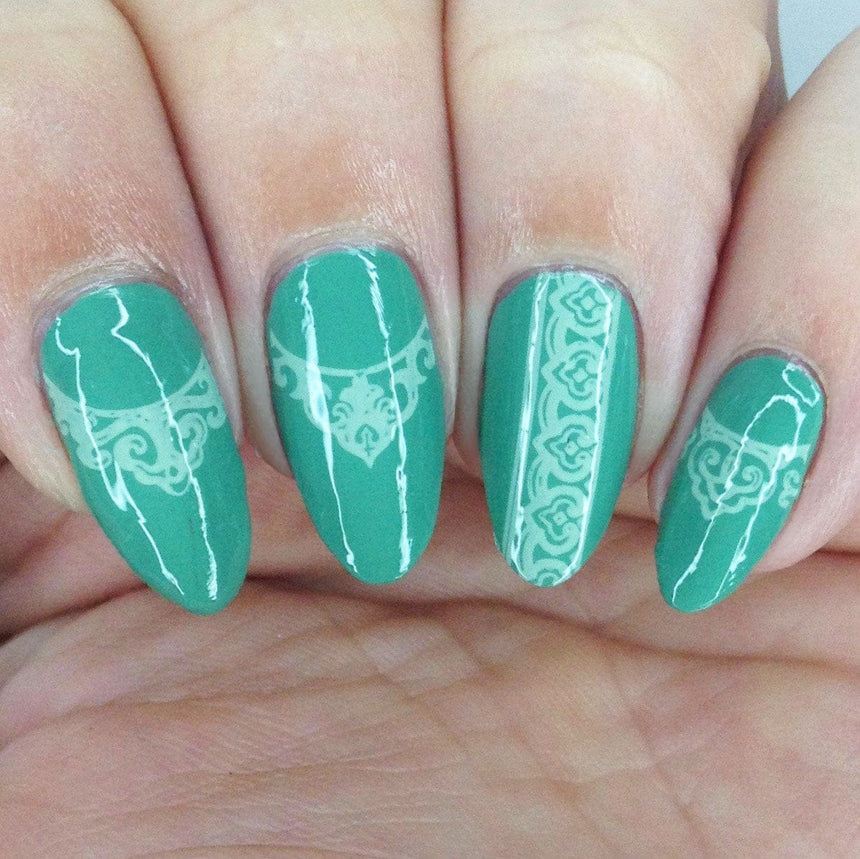 French Ceramic (M289) - Nail Stamping Plate