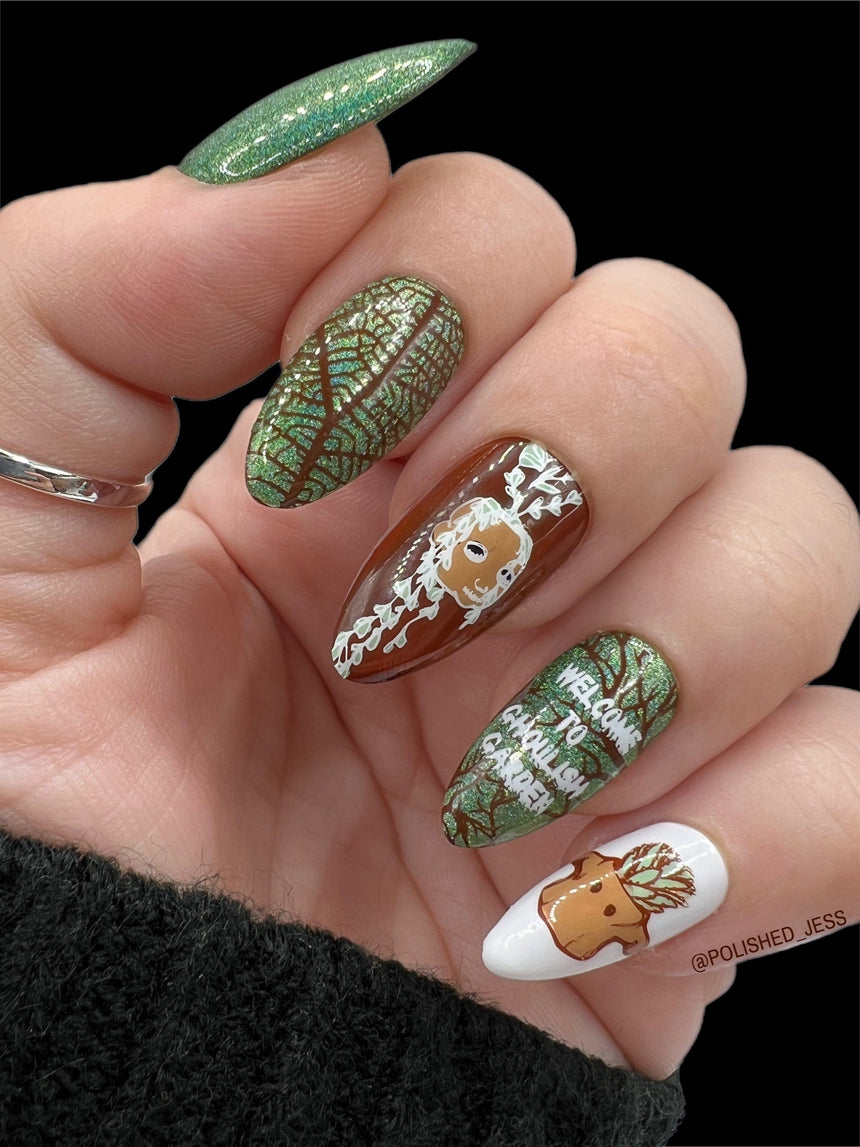 Ghoulish Garden (M324) - Nail Stamping Plate