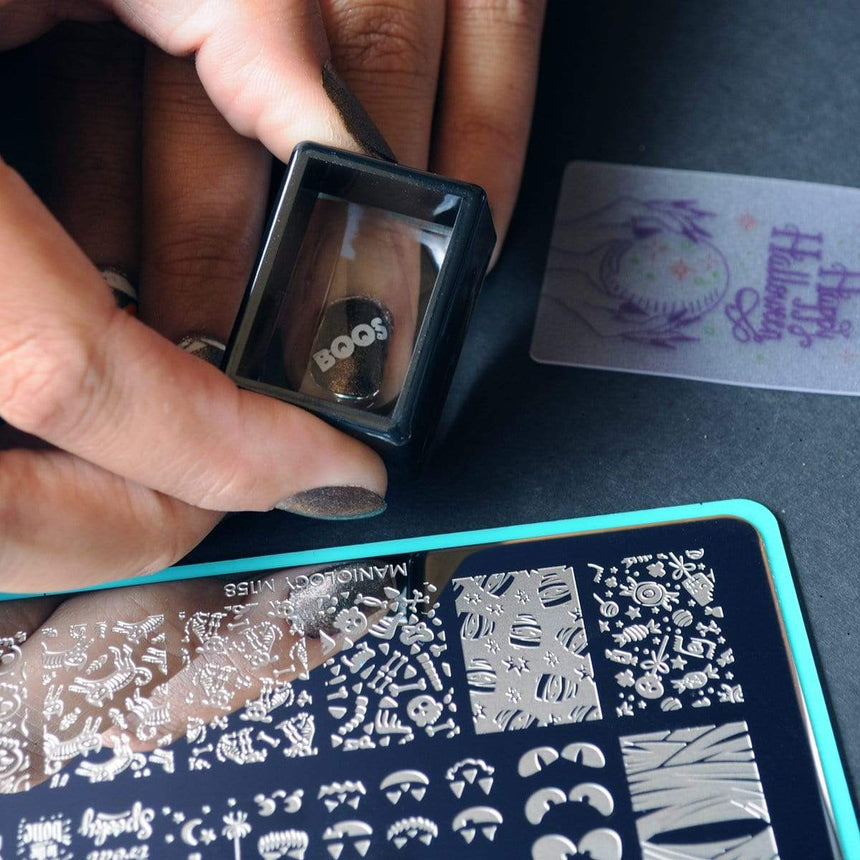 A nail stamping plate and stamper by Maniology (m158).