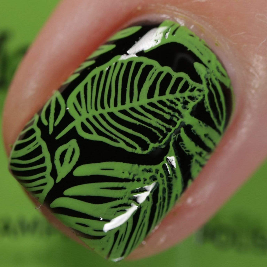Juicy: Sour Apple (B378) - Light Green Stamping Polish