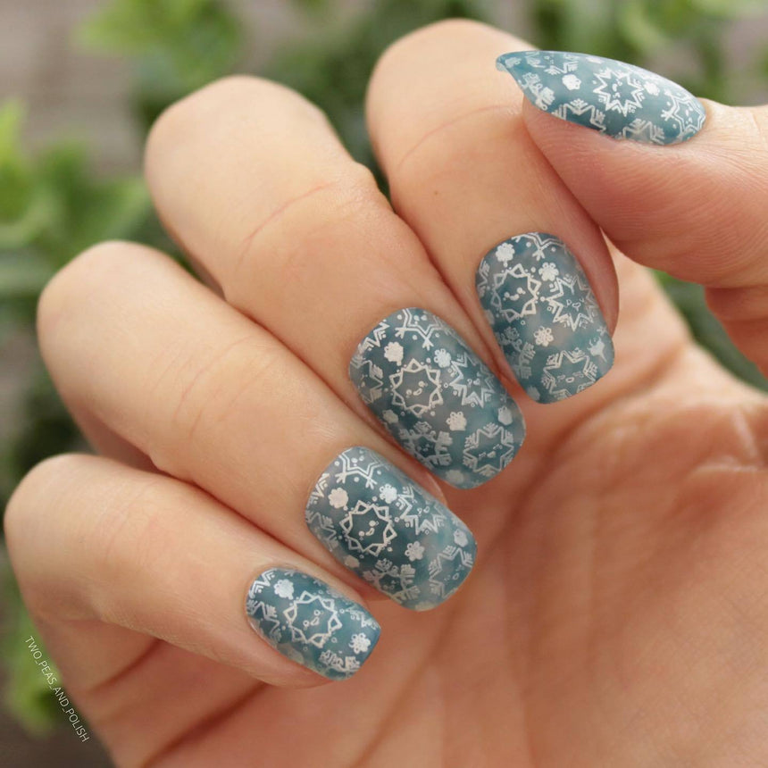 Kawaii Christmas: Warm & Fuzzy (m038) - Nail Stamping Plate