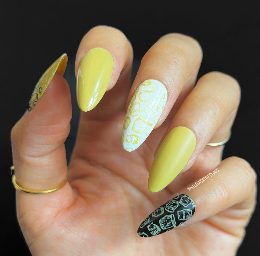 Winnie (B448) - Cream Yellow Stamping Polish