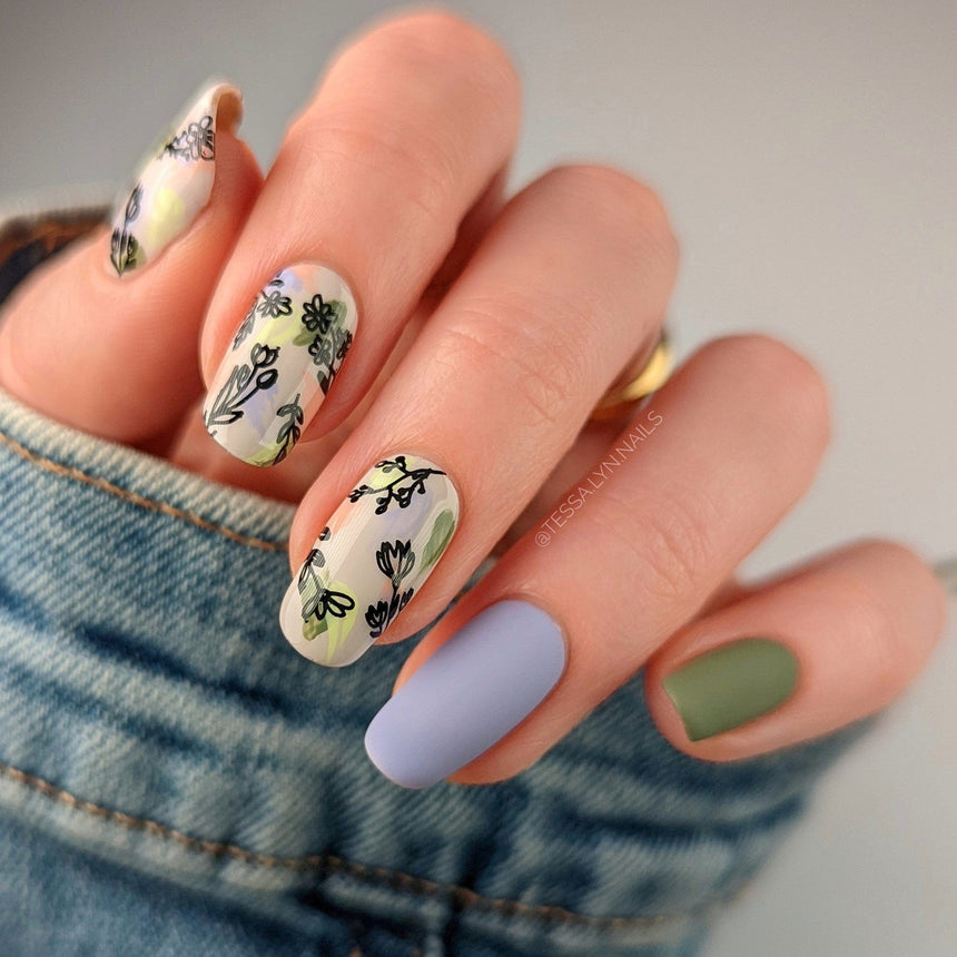 New Growth (m282) - Nail Stamping Plate