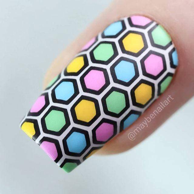 Patterns: Chain Reaction (m086) - Nail Stamping Plate