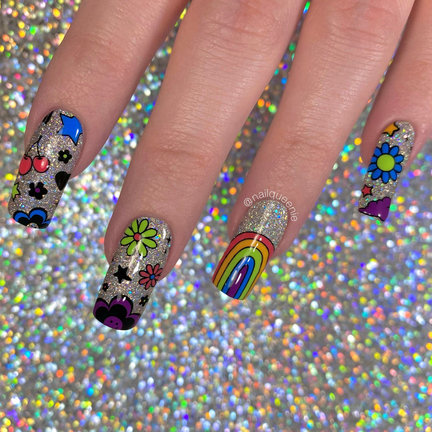 Sunshine Babe (M329) - Nail Stamping Plate