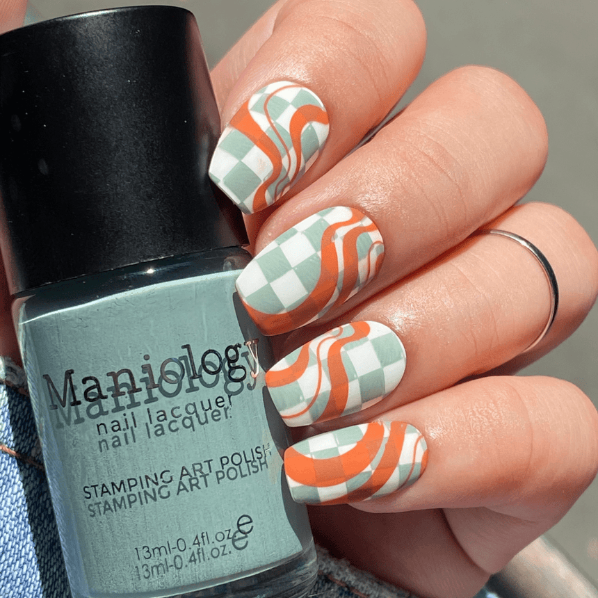 Sunshine Babe (M329) - Nail Stamping Plate