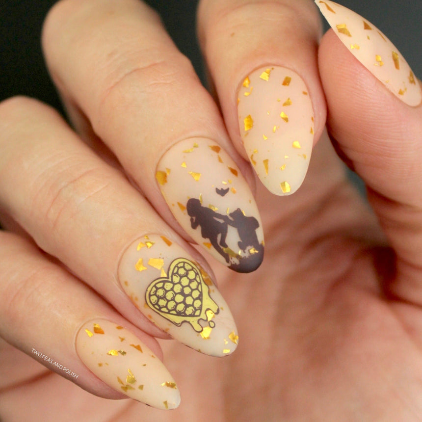 Winnie (B448) - Cream Yellow Stamping Polish