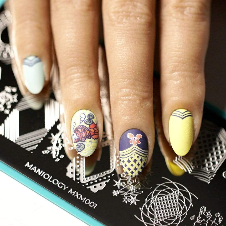 Dreamland: Dream Menagerie (MXM001) - Nail Stamping Plate