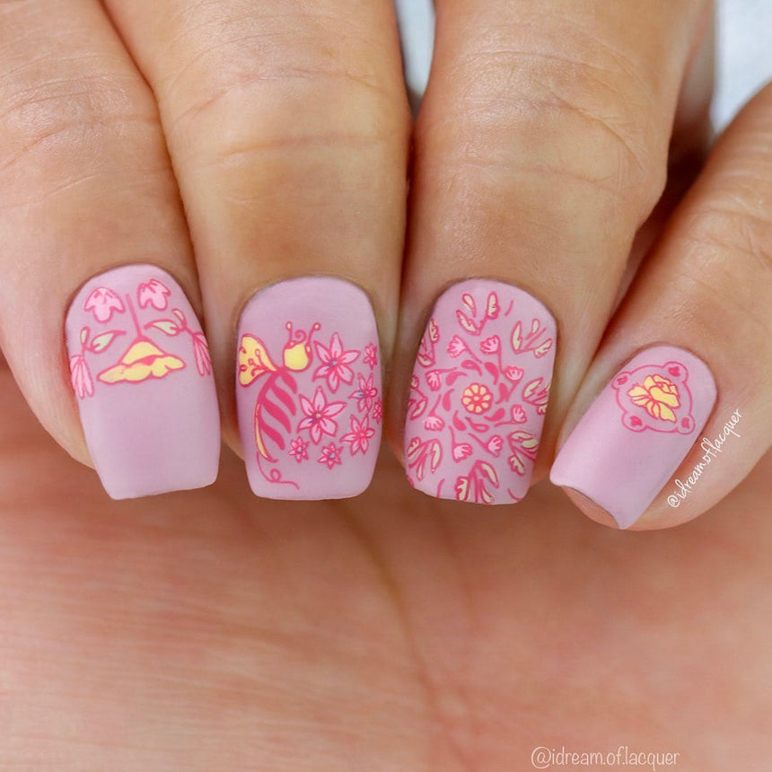 Floral Kaleidoscope: Folk Forest (MXM073) - Nail Stamping Plate