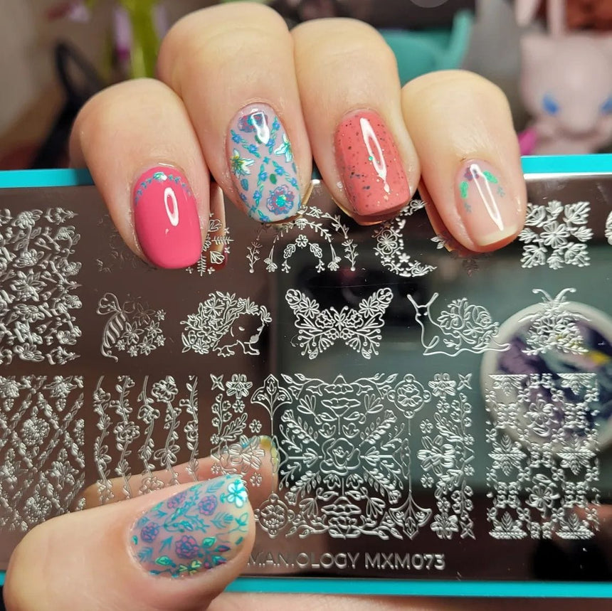 Floral Kaleidoscope: Folk Forest (MXM073) - Nail Stamping Plate