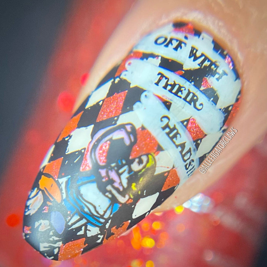 Through the Looking Glass: Hearts & Havoc (MXM100) - Nail Stamping Plate