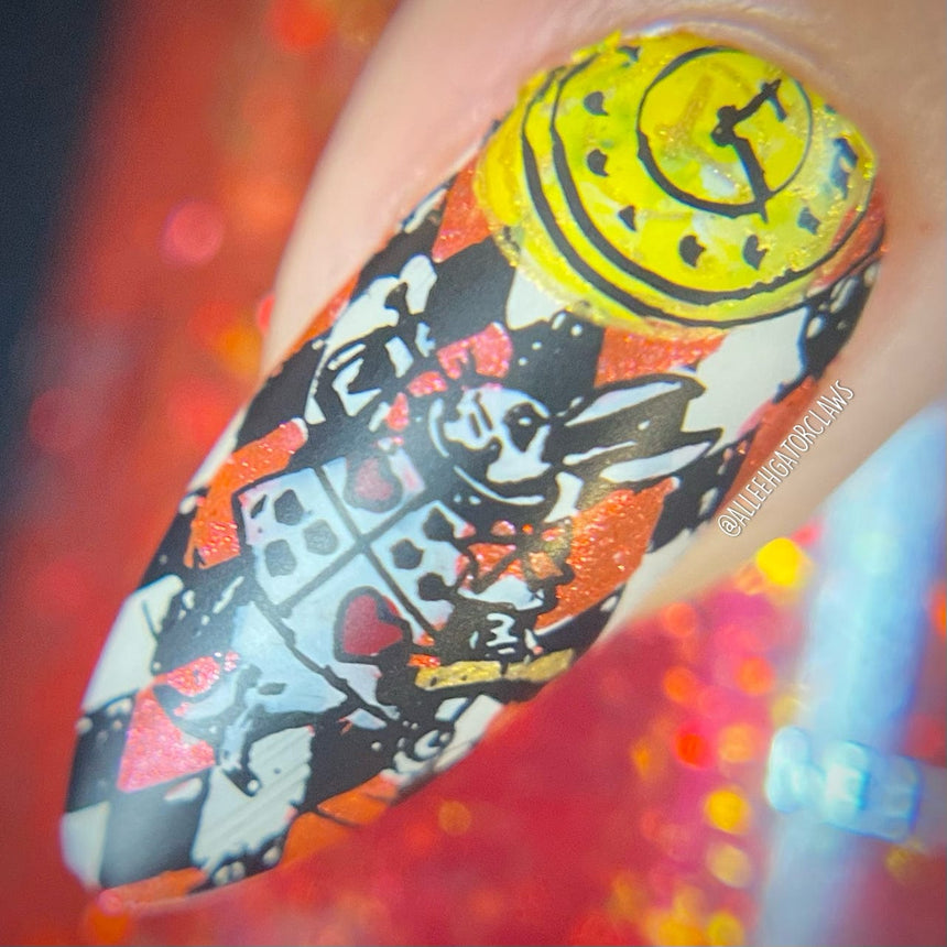 Through the Looking Glass: Hearts & Havoc (MXM100) - Nail Stamping Plate