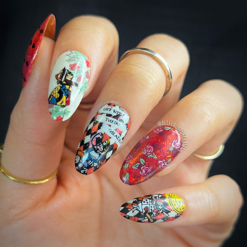 Through the Looking Glass: Hearts & Havoc (MXM100) - Nail Stamping Plate