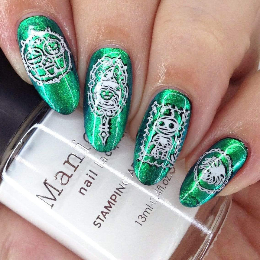 Pins & Needles: Bewitched Quilt (MXM063) - Nail Stamping Plate