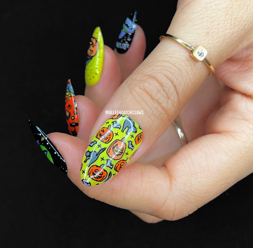 Electro-Cute: Fright Lights (MXM087) - Nail Stamping Plate