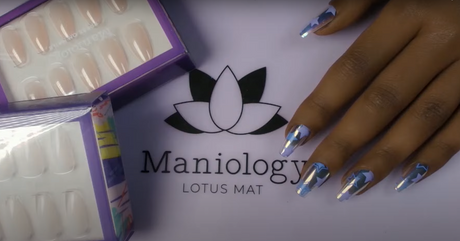 Step-By-Step Guide: Easy Ways to Apply Press-On Nail Tips