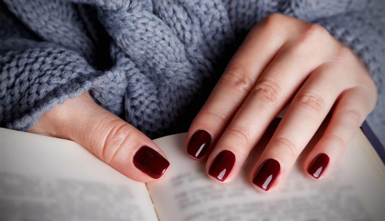 The 6 Best Dark Nail Colors Of 2023 Maniology The 6 Best Dark Nail Colors Of 2023 Maniology