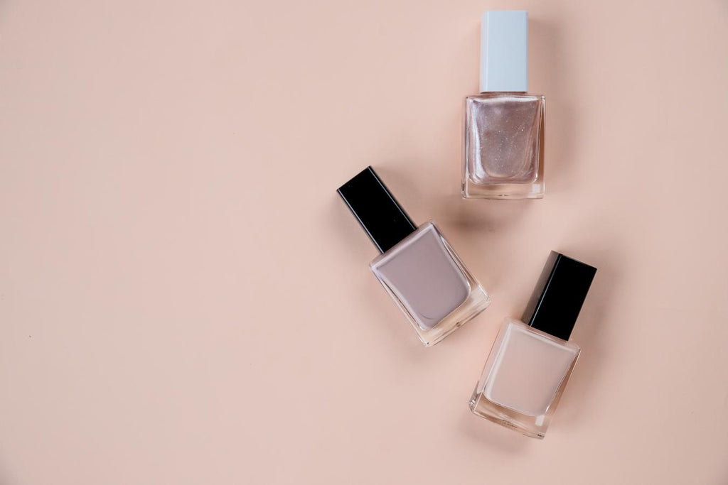 4 Ways To Thin Nail Polish So It's Not Thick And Clumpy Maniology