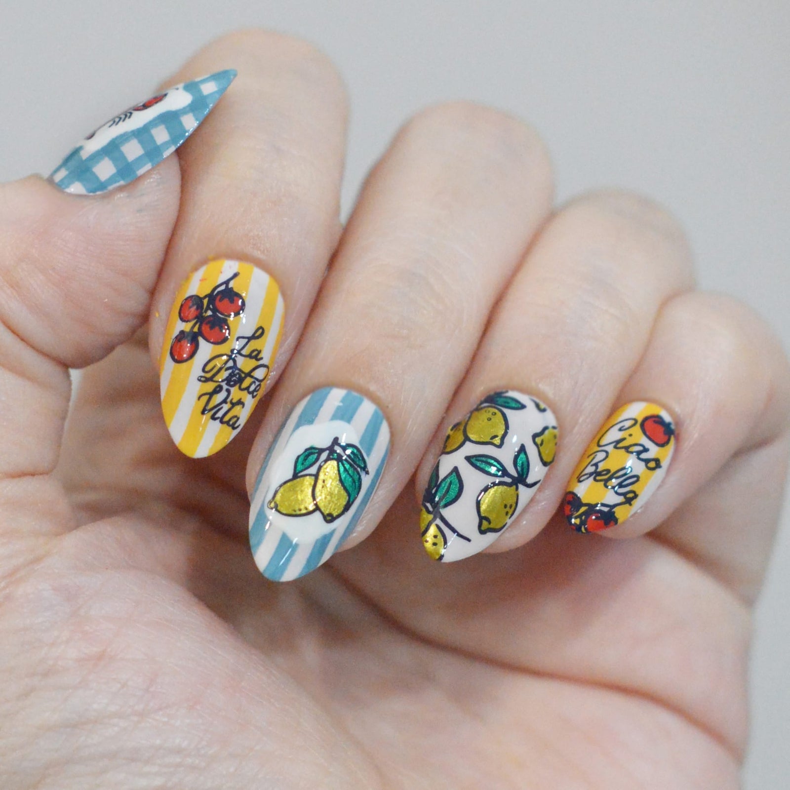 La Dolce Vita: This Month's Mani x Me Brings the Sweet Life to Your Fingertips 🍋