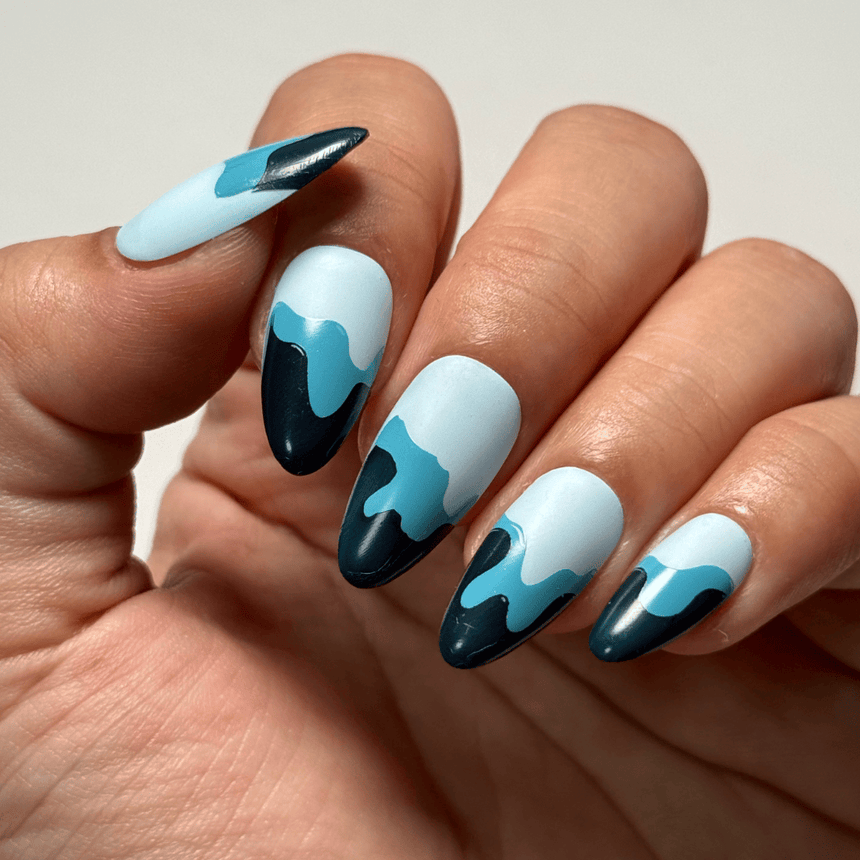 Abstract French (M533) - Nail Stamping Plate
