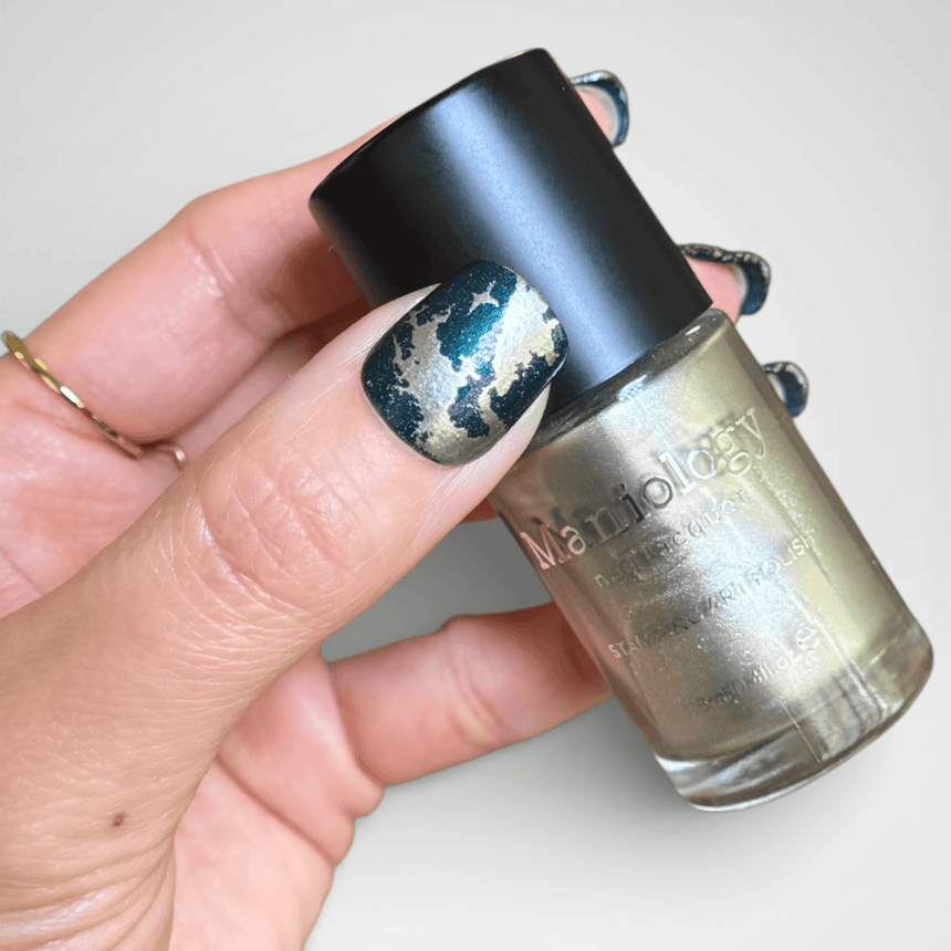 Stardust (B580) - Silvery Gold Metallic Stamping Polish