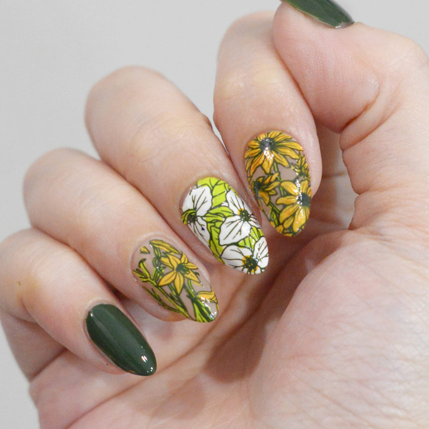 Bloomscape (M744) - Nail Stamping Plate