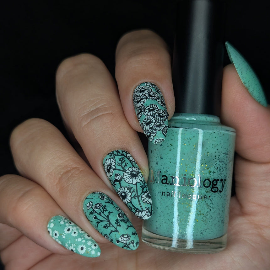 Chamomile Melody (M683) - Nail Stamping Plate