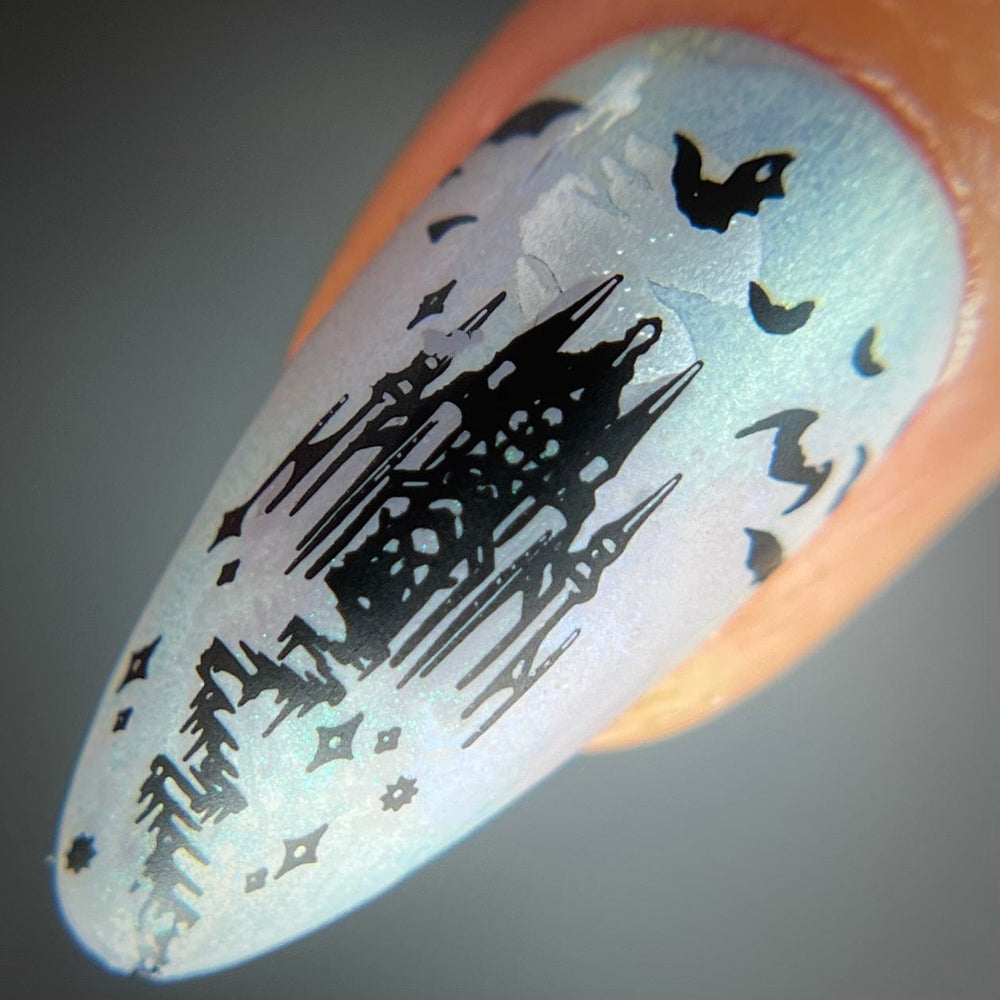 Dark Manor (M517) - Nail Stamping Plate