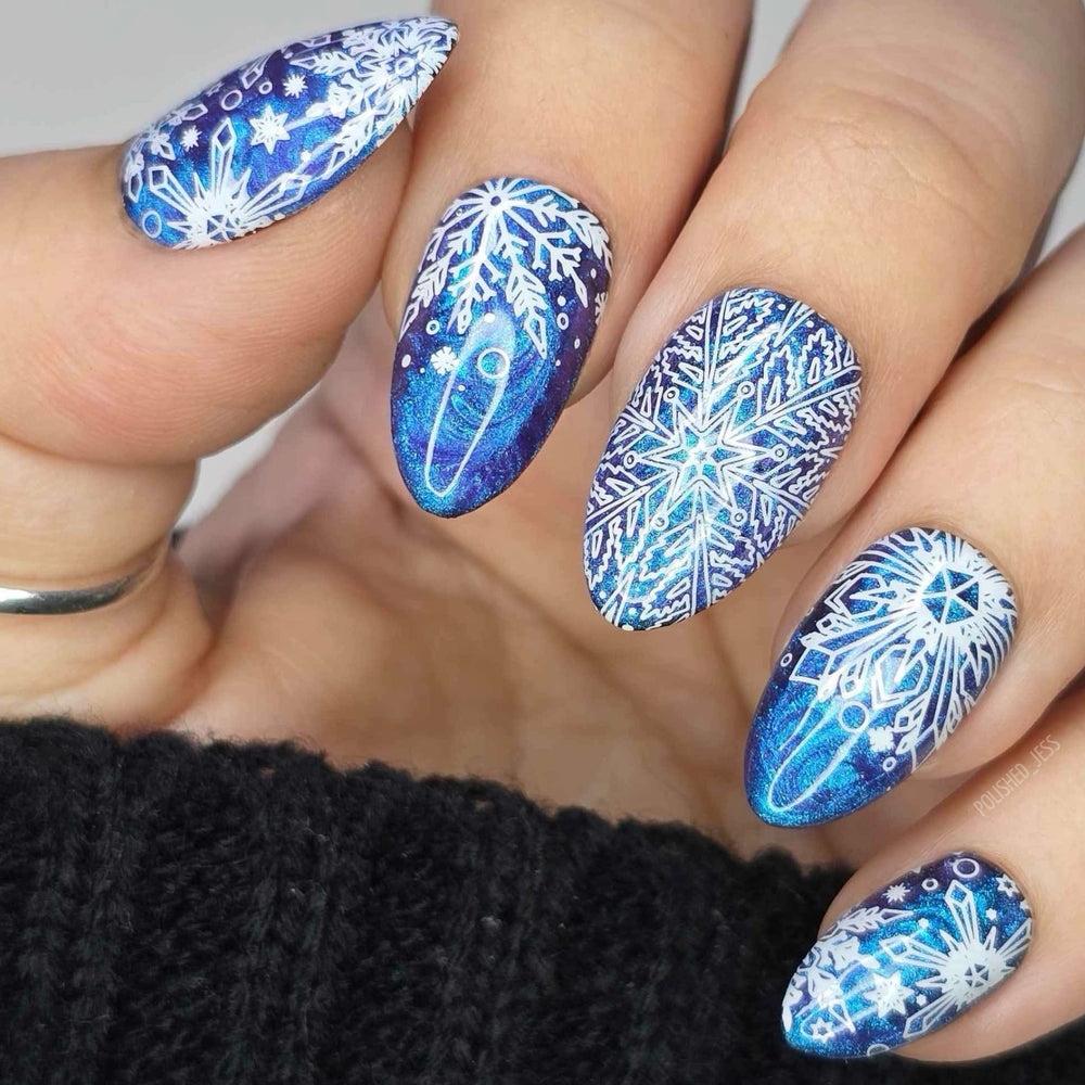 Frosty Snowflakes (M532) - Nail Stamping Plate