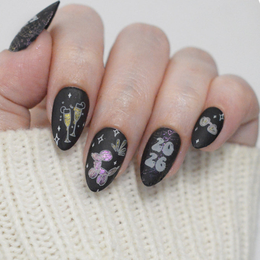 Groovy NY (M669) - Nail Stamping Plate