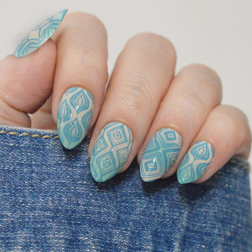 Groovy Shapes (M661) - Nail Stamping Plate