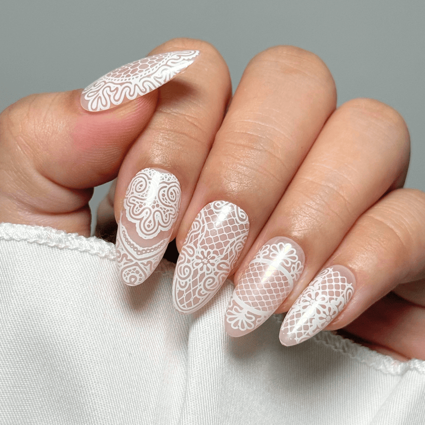 Heritage Lace (M687) - Nail Stamping Plate