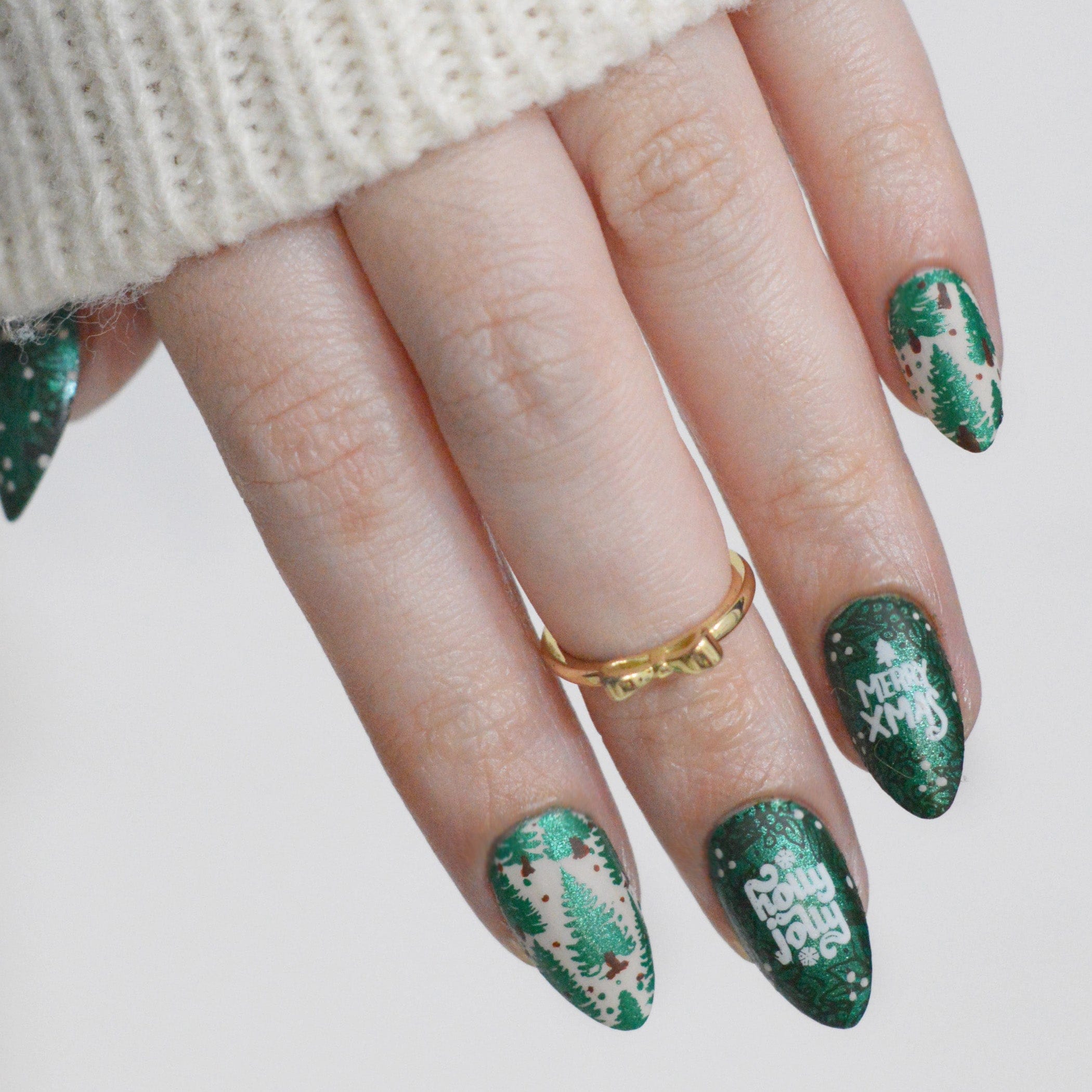 Holiday Greetings (M636) - Nail Stamping Plate – Maniology