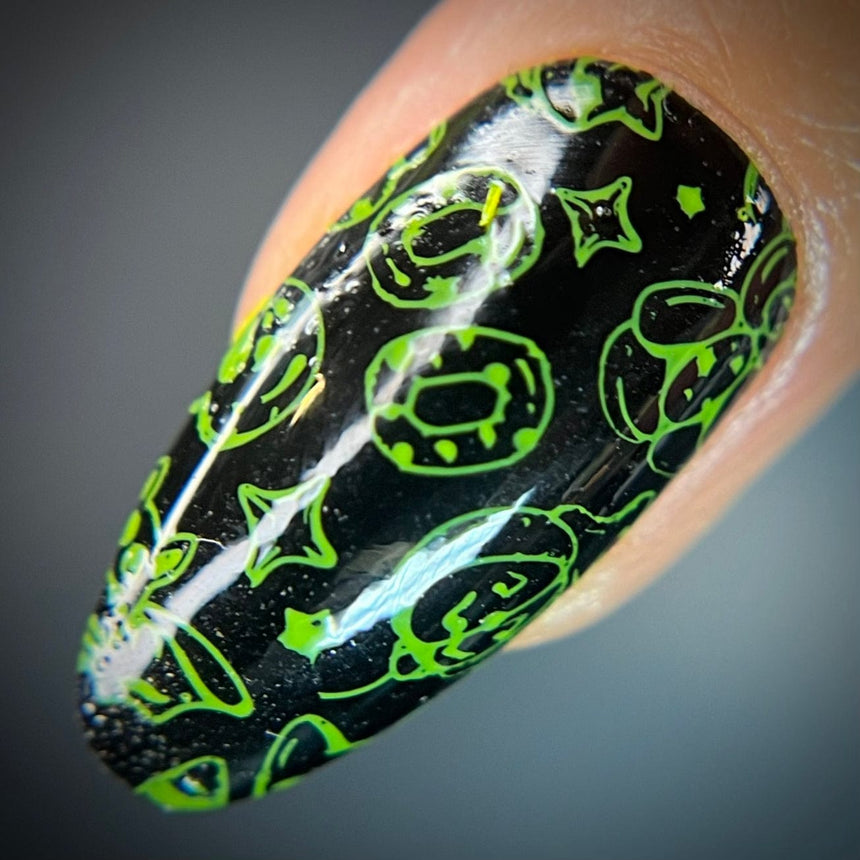 Illusionist: Trickster (B487) - Green Cream Stamping Polish