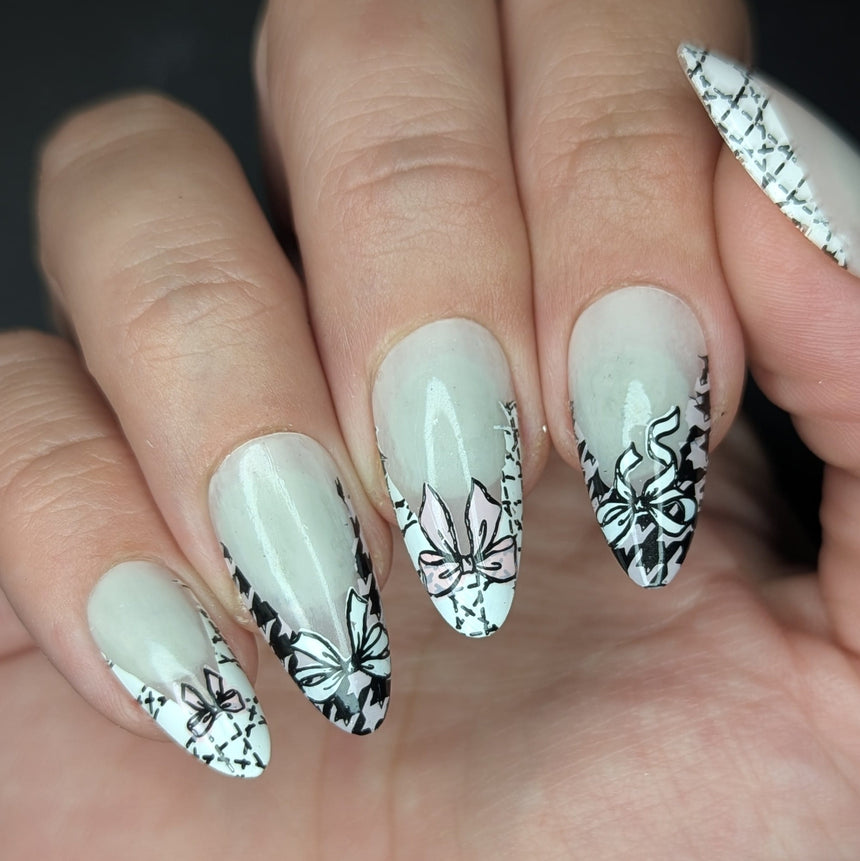 J'adore La Mode (M725) - Nail Stamping Plate