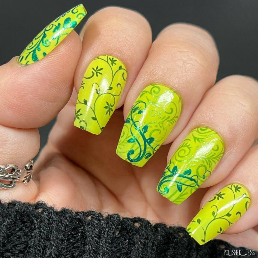 Leafy Swirls (M469) - Nail Stamping Plate