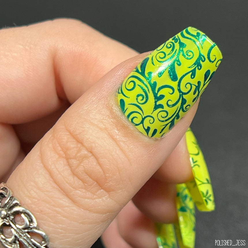 Leafy Swirls (M469) - Nail Stamping Plate