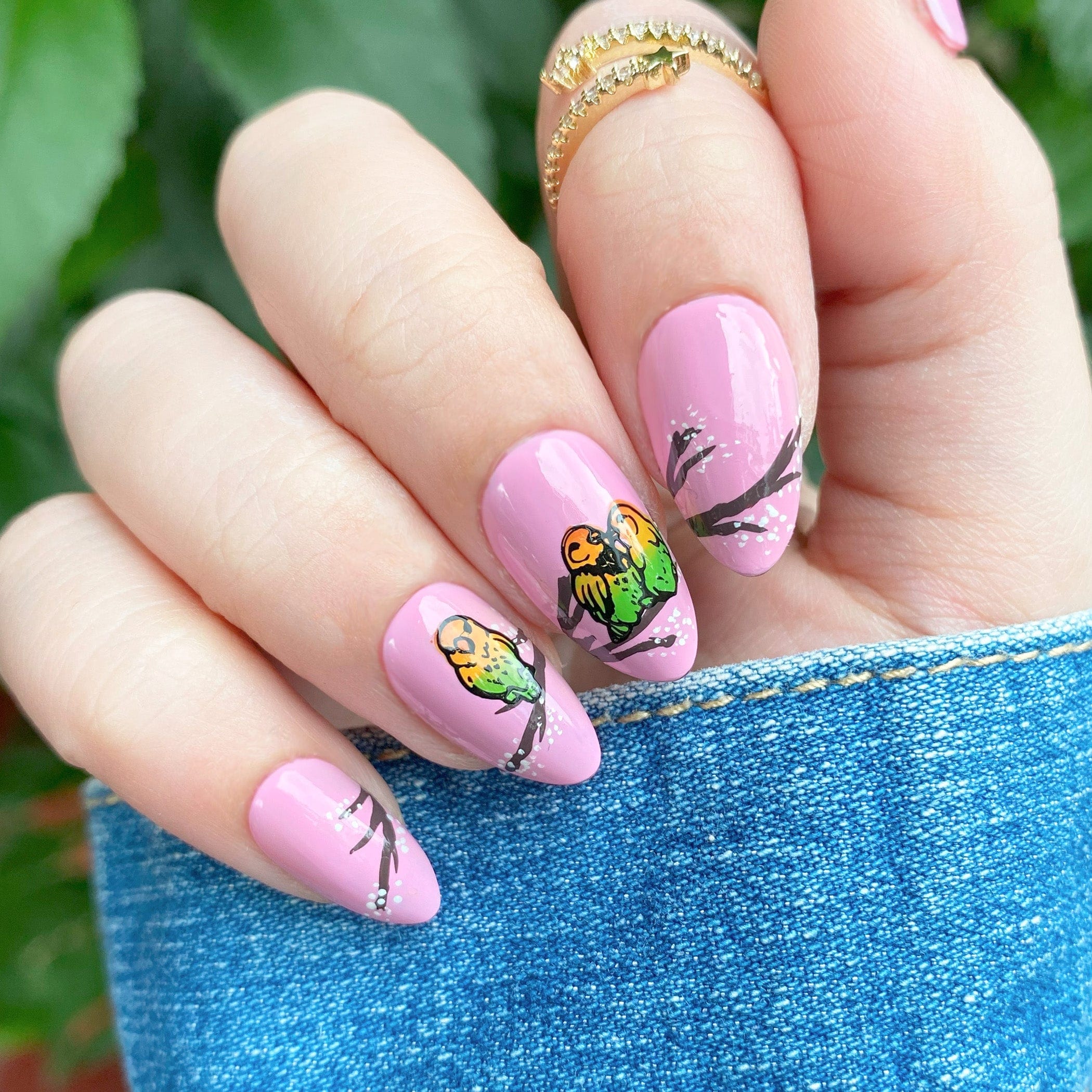Love Birds (M569) - Nail Stamping Plate – Maniology