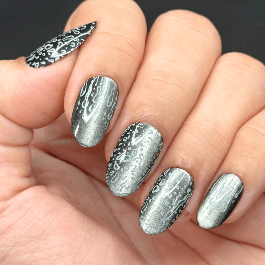 Misty Mornings (M575) - Nail Stamping Plate