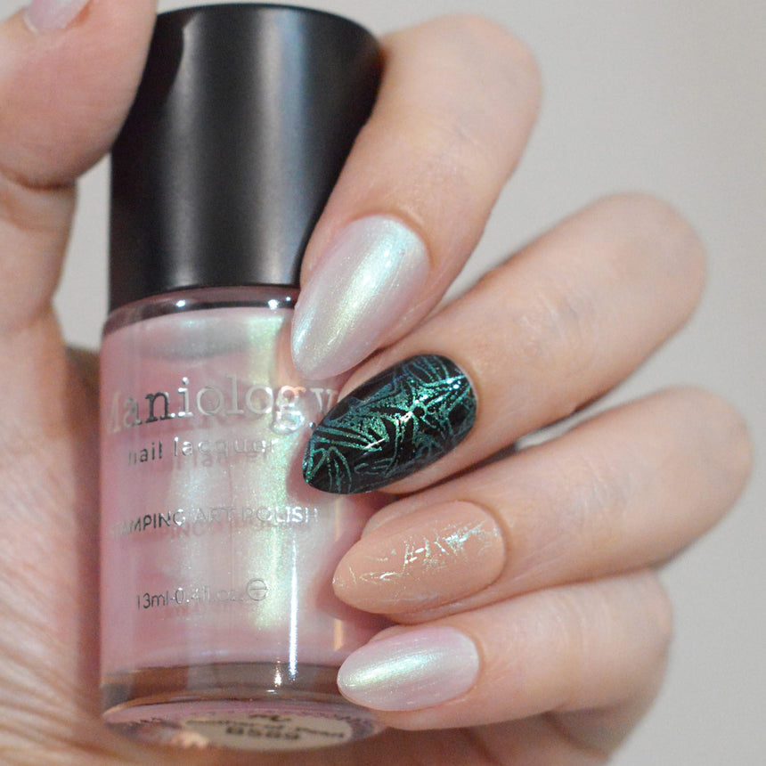 NAIL SUBSCRIPTION BOX - JOIN THE MANI X ME MONTHLY CLUB