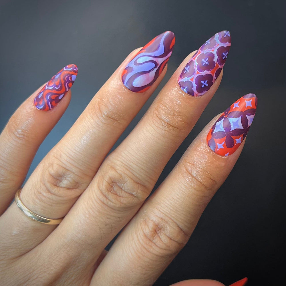 Retro Patterns (M527) - Nail Stamping Plate