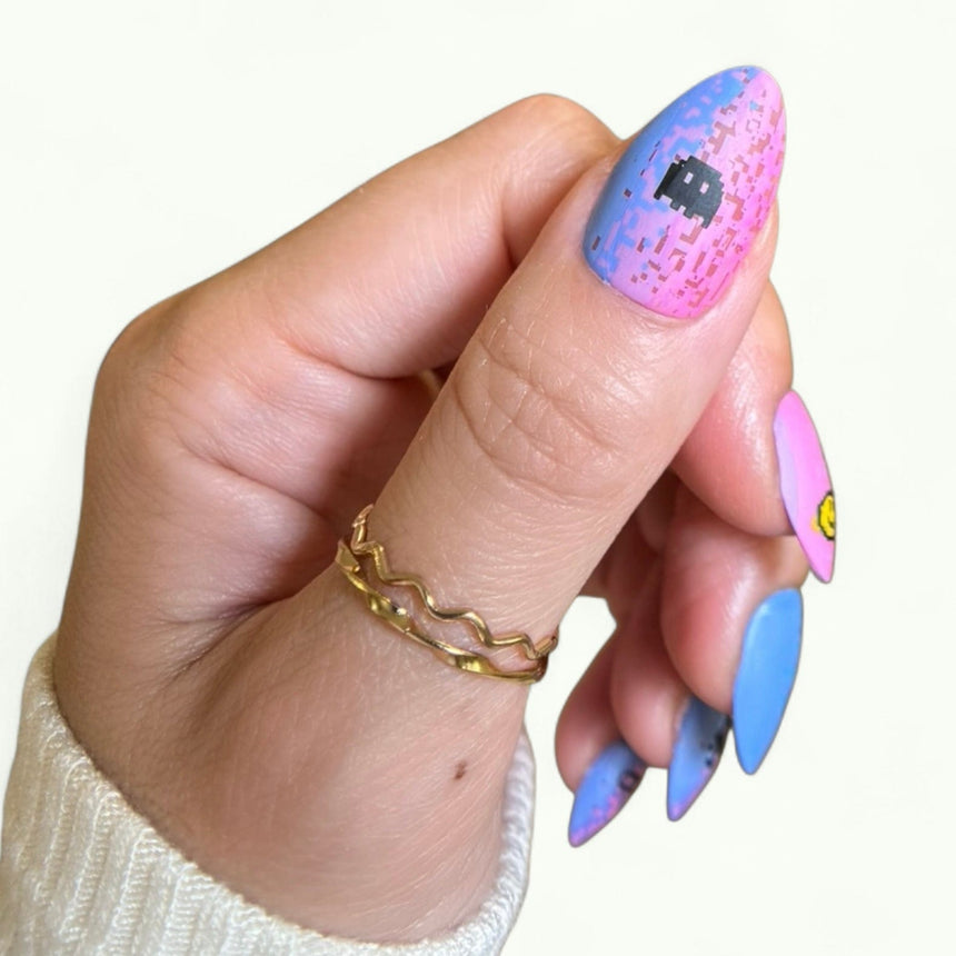 Seeing Pixels (M633) - Nail Stamping Plate