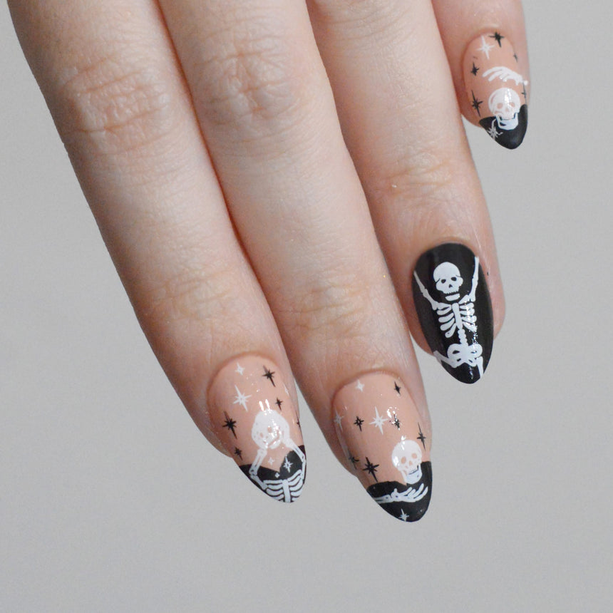 Skeleton Crew (M731) - Nail Stamping Plate