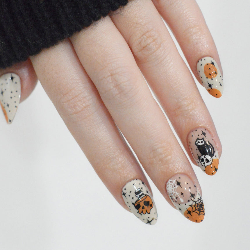 Spellbound (M623) - Nail Stamping Plate