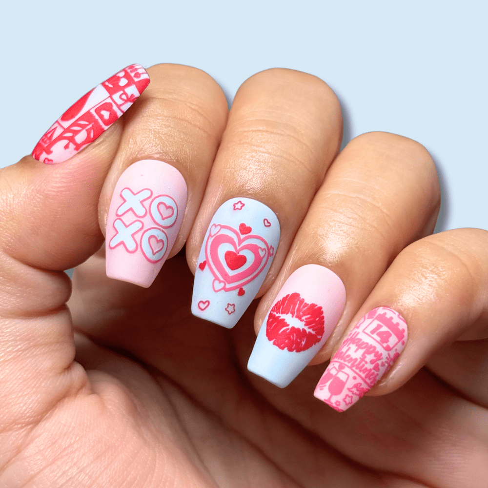 Love Bomb (M563) - Nail Stamping Plate