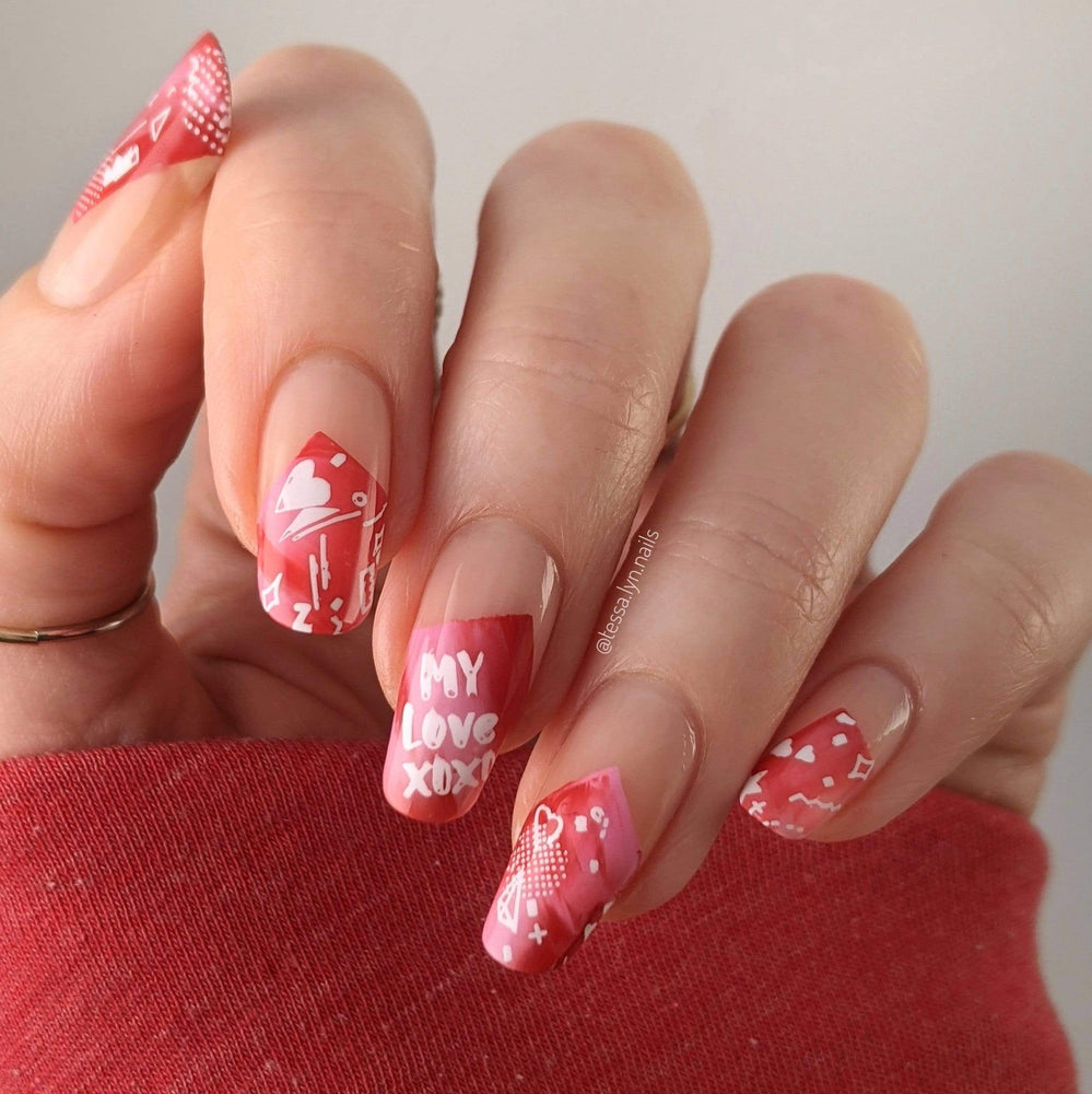 Valentine's Day Occasions: Paper Hearts (m181) - Nail Stamping Plate